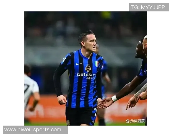 斯内德回忆贝尼特斯执教国米的艰难时光与不合适的时机